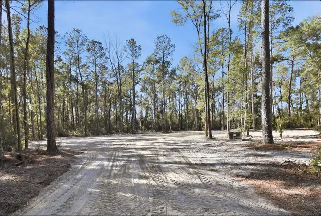 $235,000 | 180 Wildflower Lane, Crawfordville, FL 32327