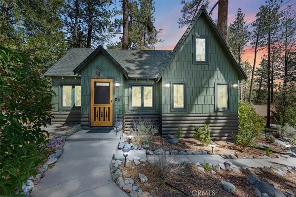 $419,000 | 5632 Oak Street, Wrightwood, CA 92397