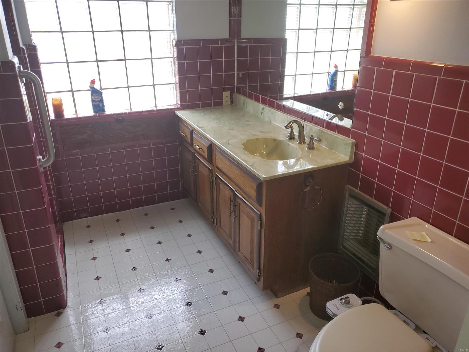 1101 West Pontoon Road Granite City, IL 62040 - Photo 14 of 16 Gallery Image 14