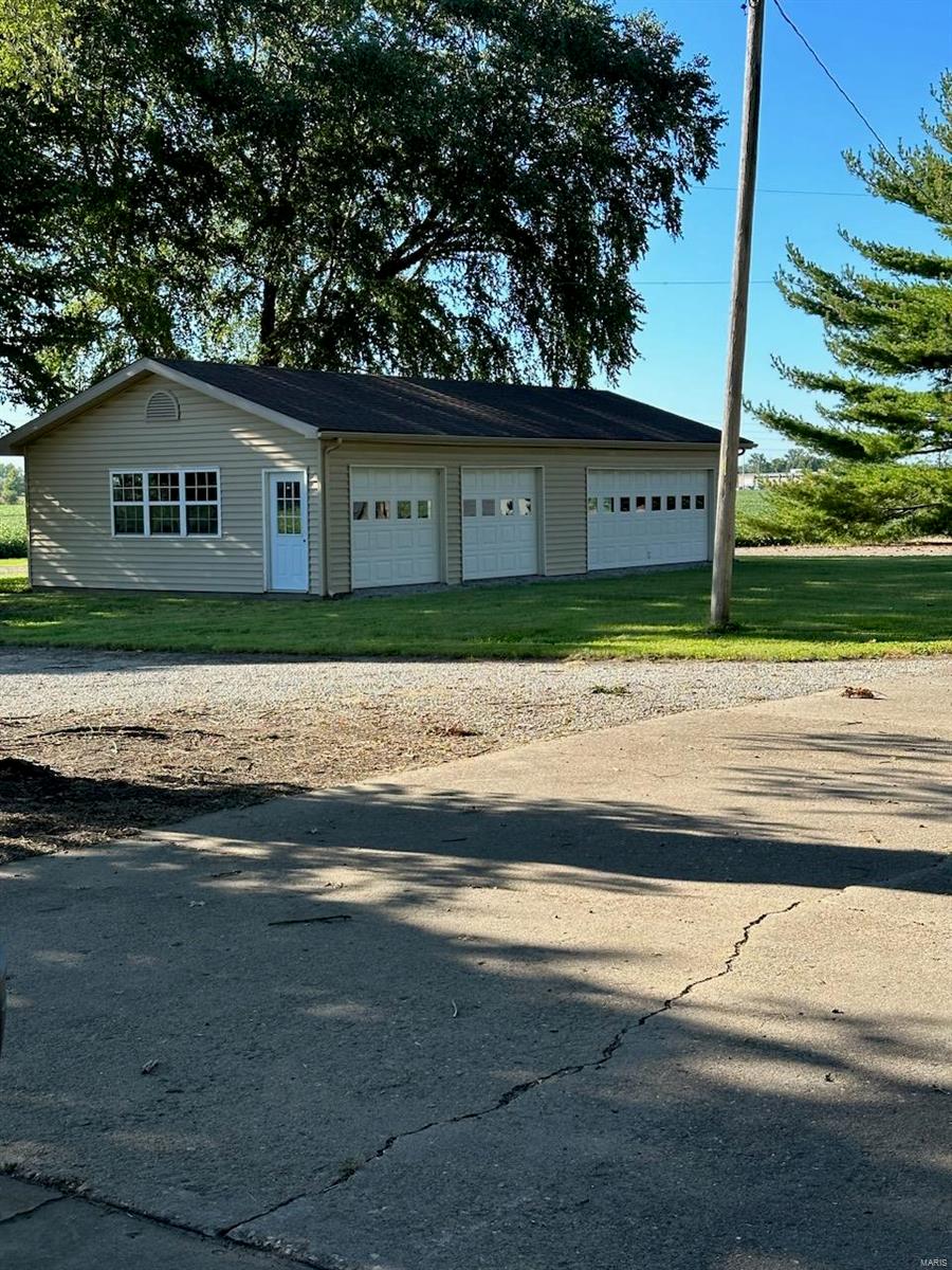1101 West Pontoon Road Granite City, IL 62040 - Photo 16 of 16 Gallery Image 16