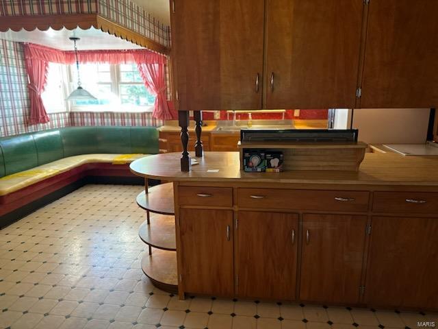 1101 West Pontoon Road Granite City, IL 62040 - Photo 5 of 16 Gallery Image 5
