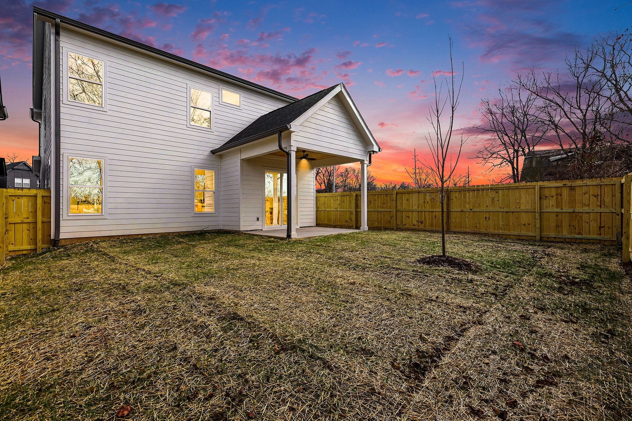 3411 Hydes Ferry Road Nashville, TN 37218 - Photo 22 of 23 a backyard of a house