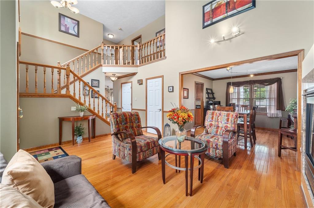 626 Hemlock Road Coraopolis, PA 15108 - Photo 8 of 47 Gallery Image 8