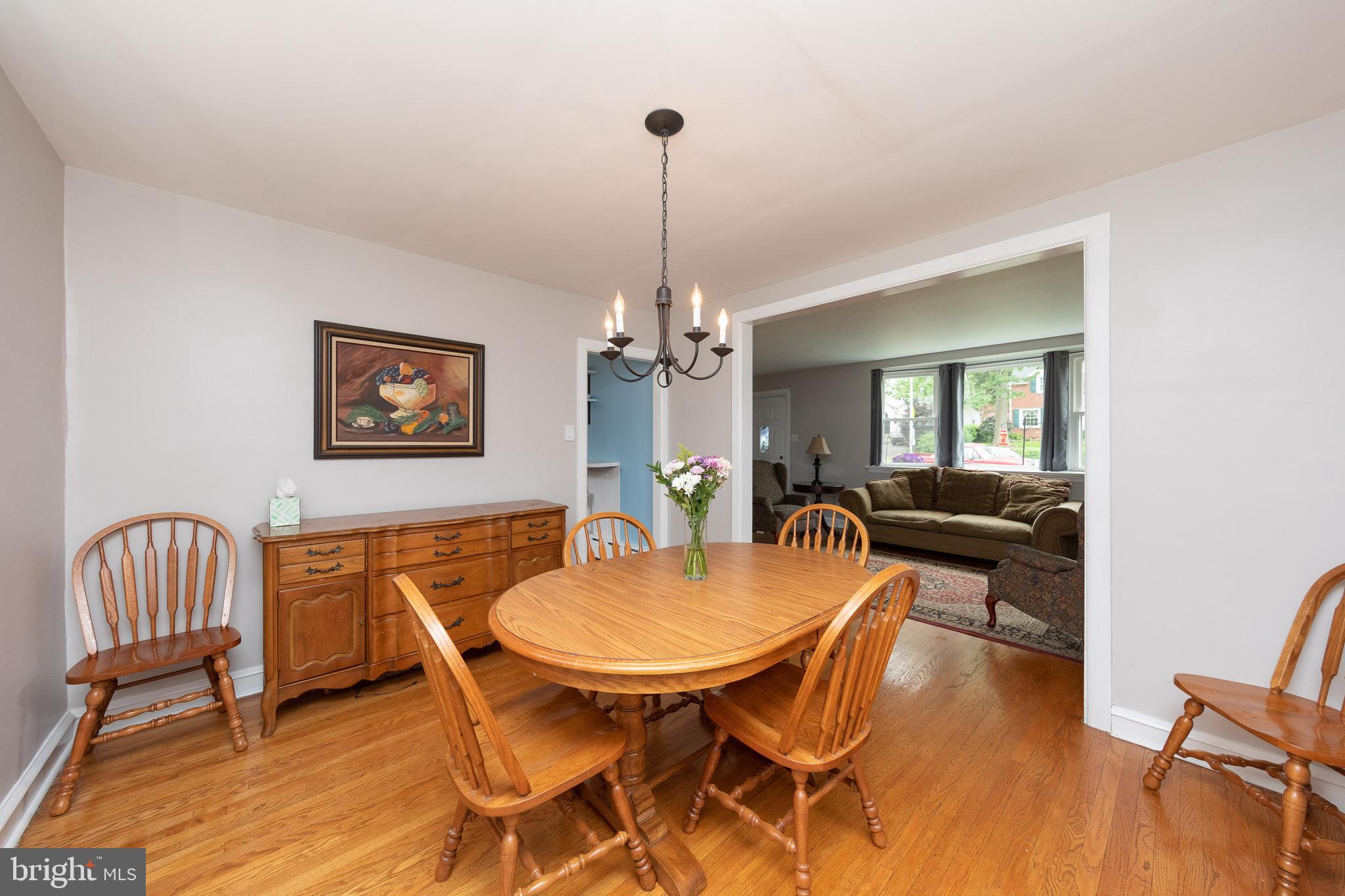 729 Brooke Road Glenside, PA 19038 - Photo 8 of 30 Gallery Image 8