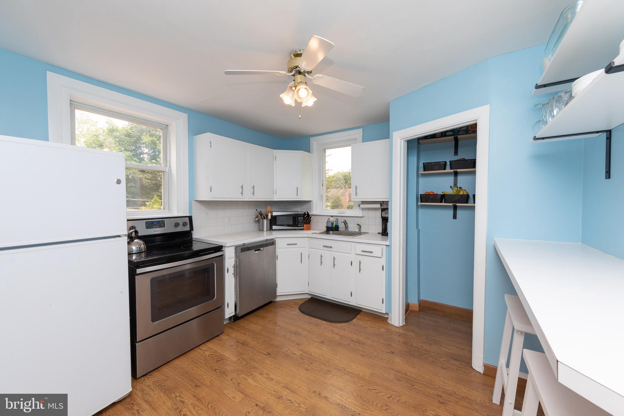 729 Brooke Road Glenside, PA 19038 - Photo 9 of 30 Gallery Image 9