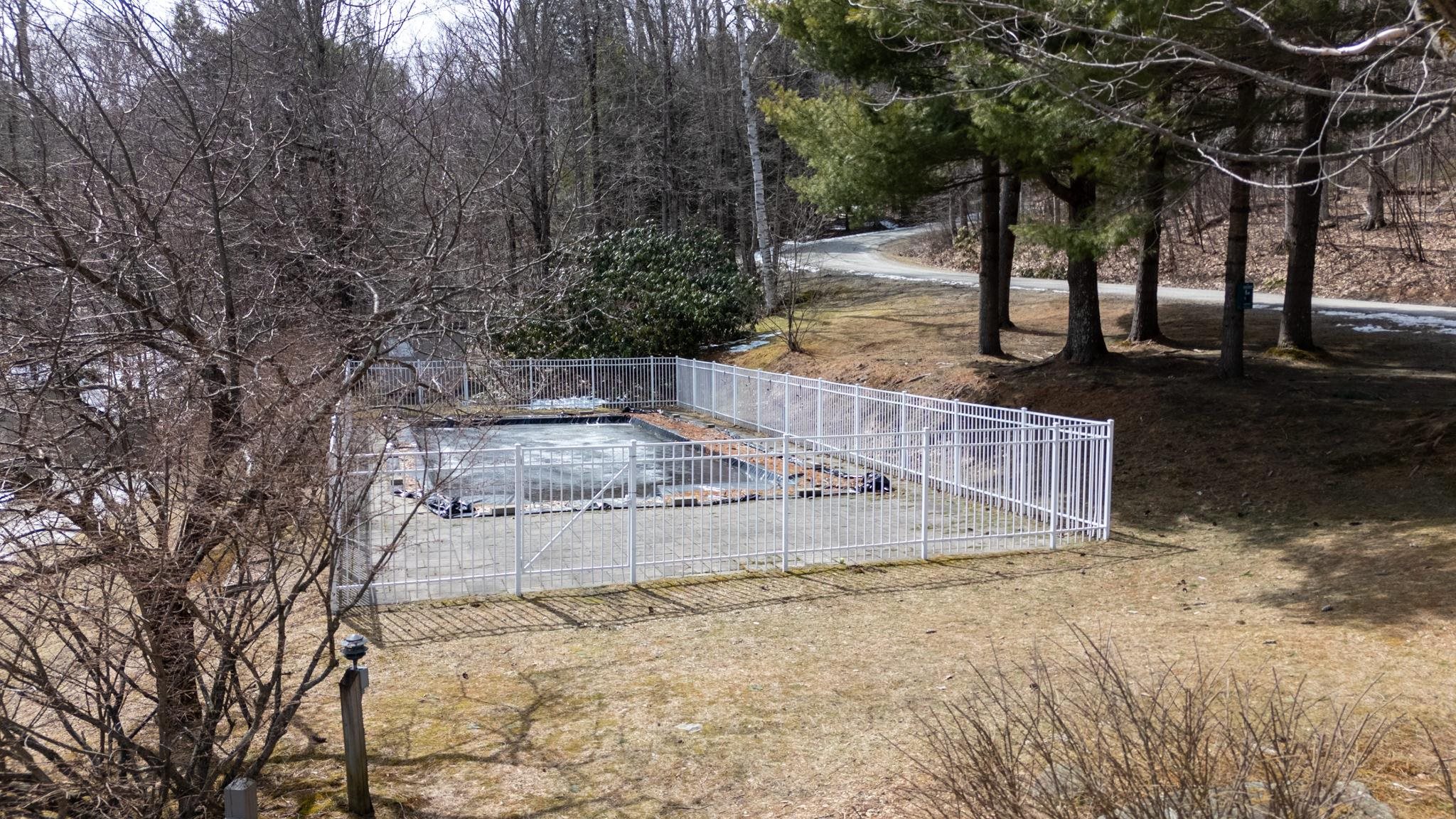 87 Snowside, Unit 3 Fayston, VT 05673 - Photo 4 of 28 Gallery Image 4