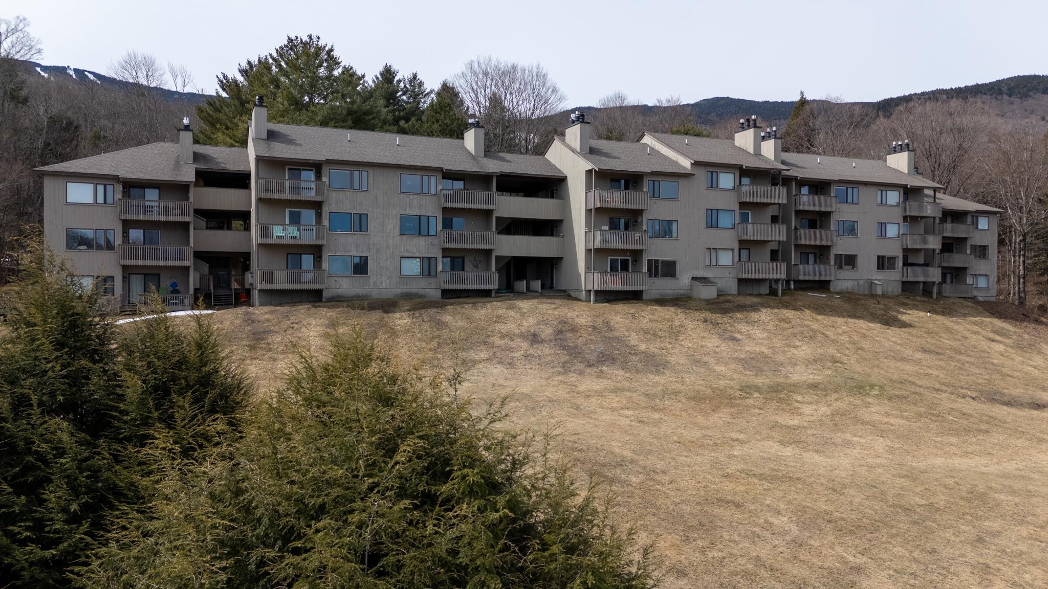 87 Snowside, Unit 3 Fayston, VT 05673 - Photo 6 of 28 Gallery Image 6