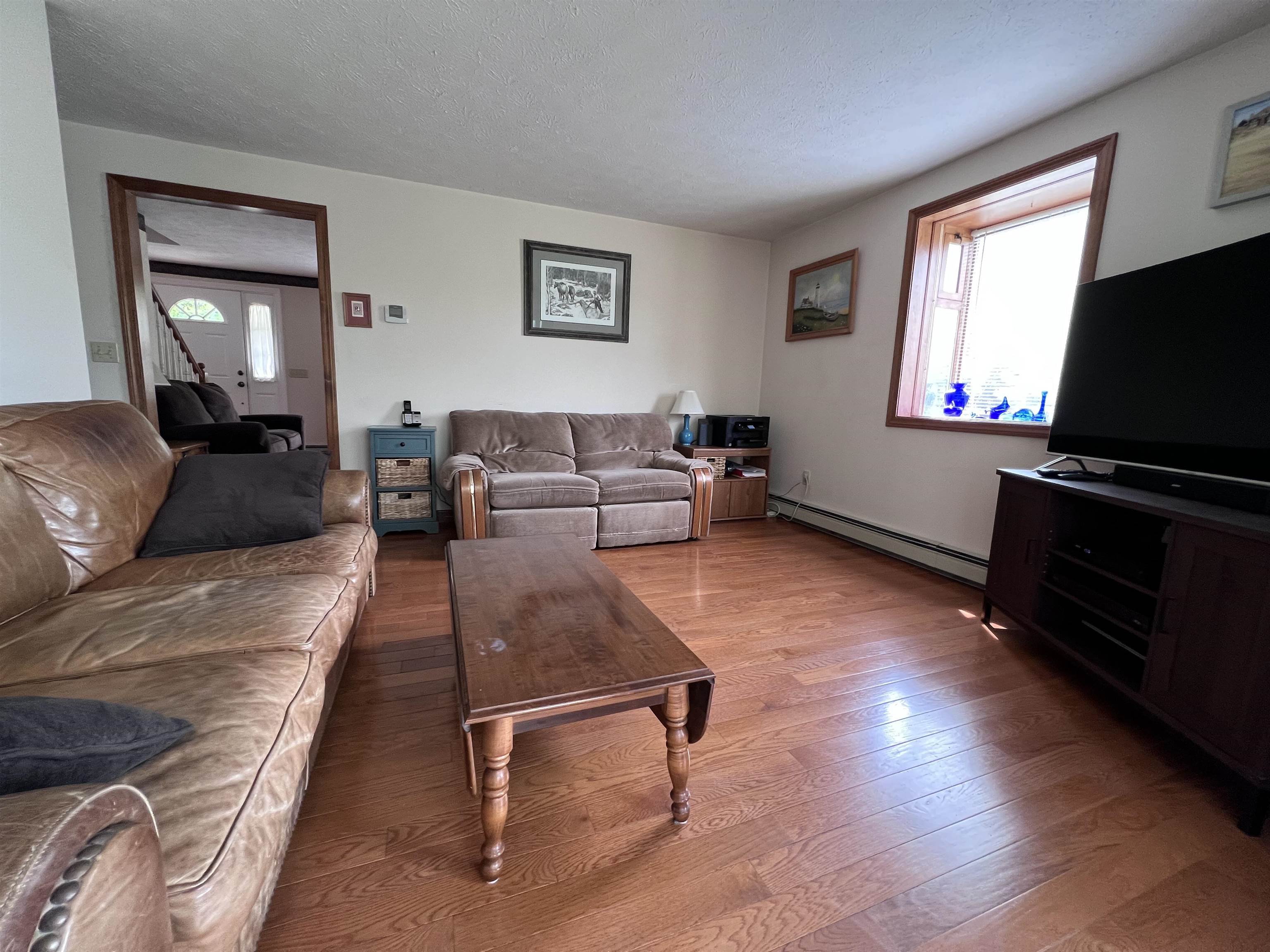 14 Cindy Drive Hooksett, NH 03106 - Photo 17 of 38