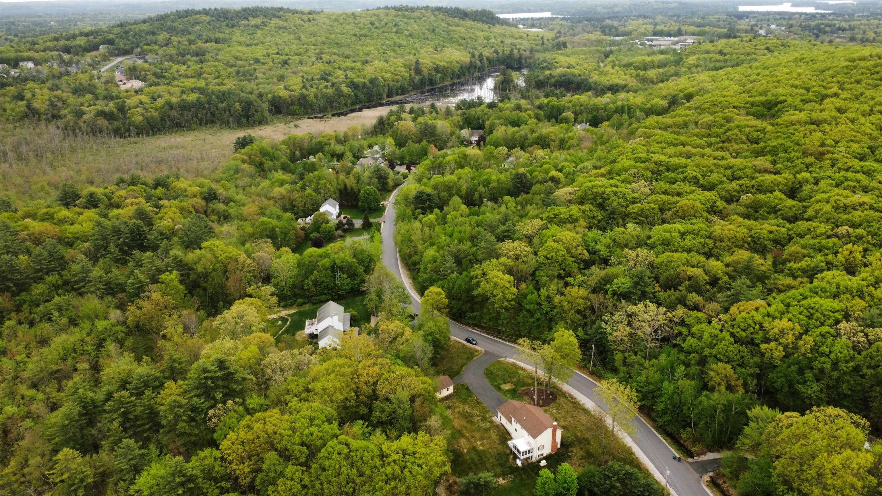14 Cindy Drive Hooksett, NH 03106 - Photo 6 of 38