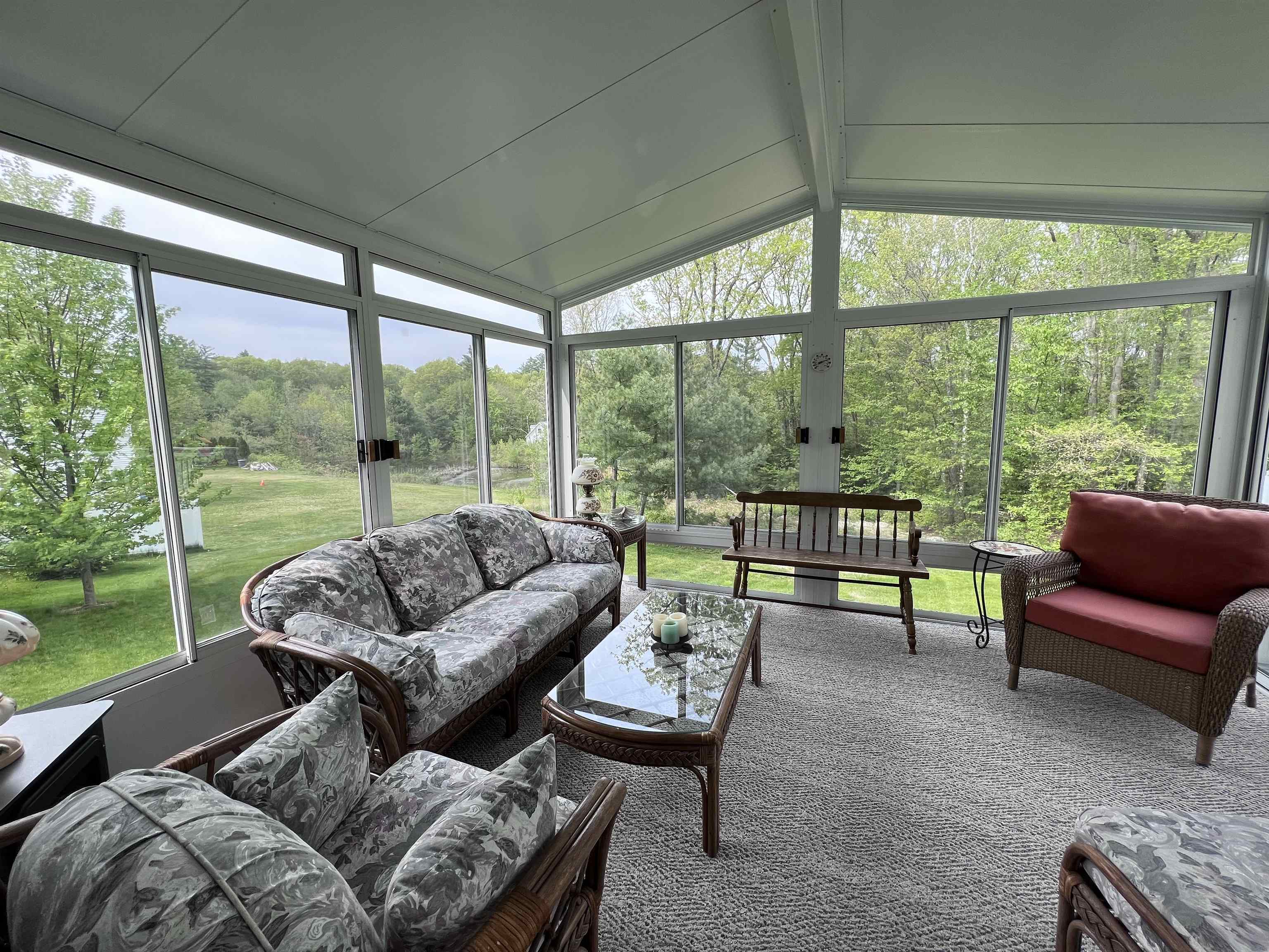 14 Cindy Drive Hooksett, NH 03106 - Photo 8 of 38