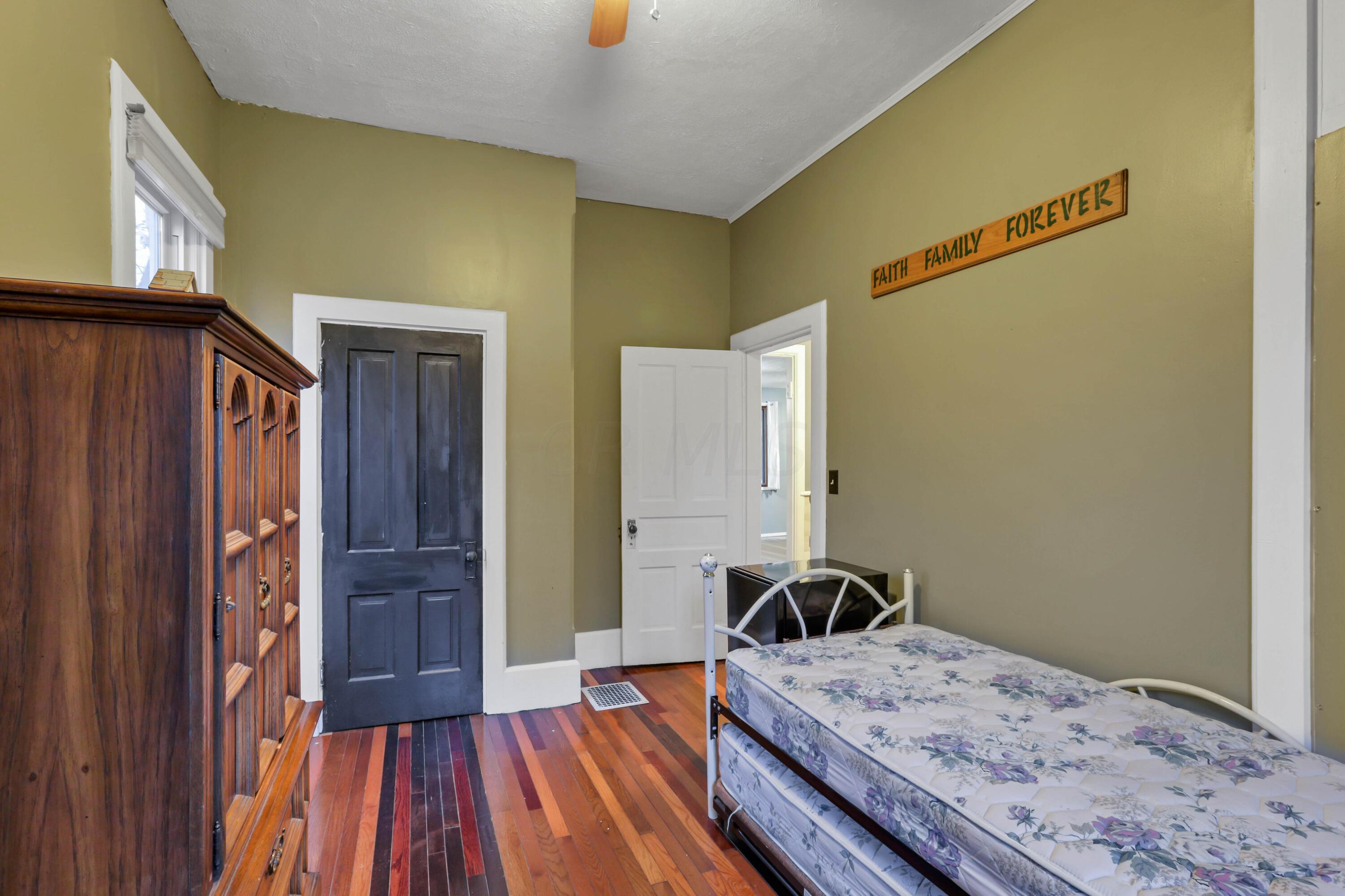 243 Newark Road Mount Vernon, OH 43050 - Photo 38 of 45 First Floor Bedroom