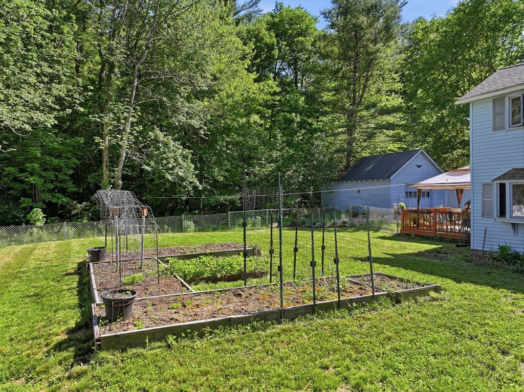 151 Narrows Road Westminster, MA 01473 - Photo 5 of 28