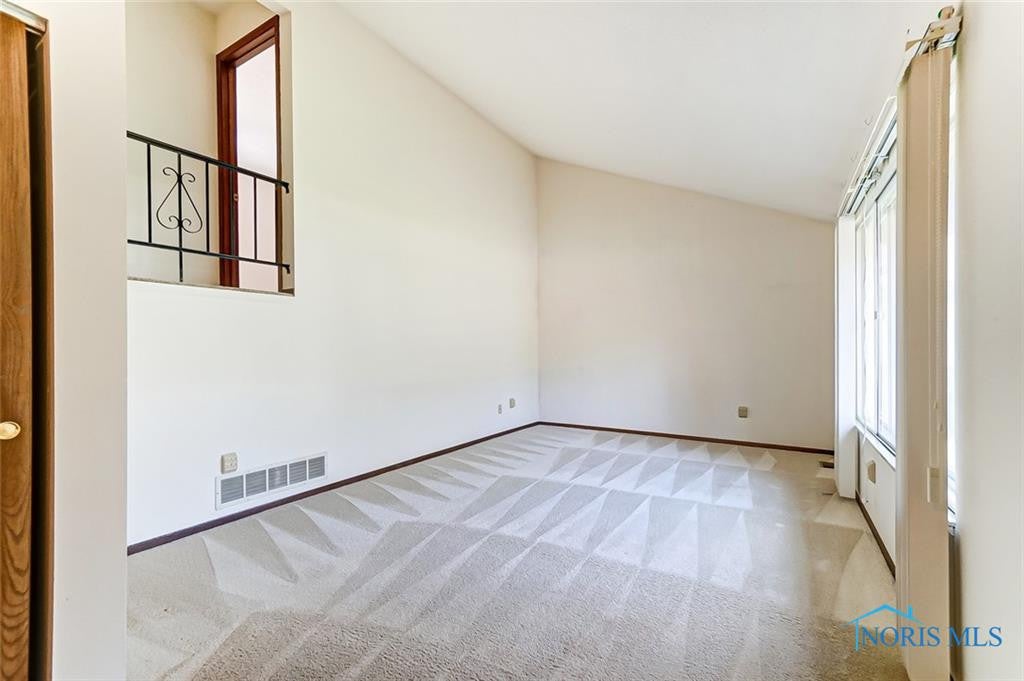 3326 Seaman Road Oregon, OH 43616 - Photo 5 of 44 Gallery Image 5