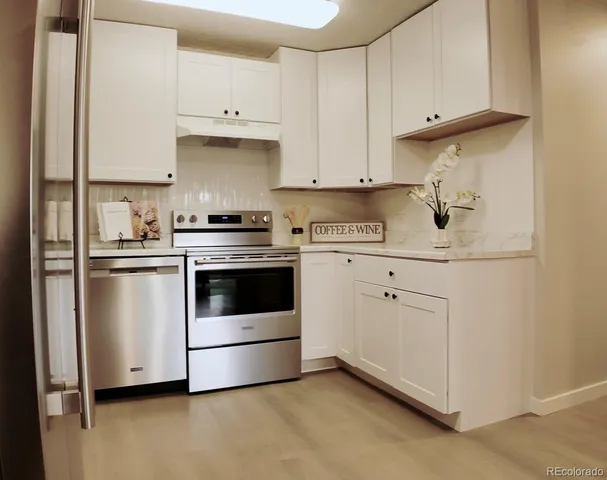 $1,550 | 755 South Alton Way, Unit 12C, Denver, CO 80247