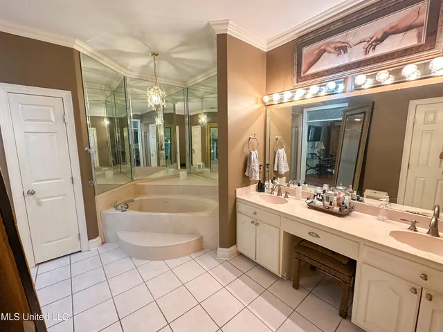 $679,900 | 1120 Ford Road, Terry, MS 39170