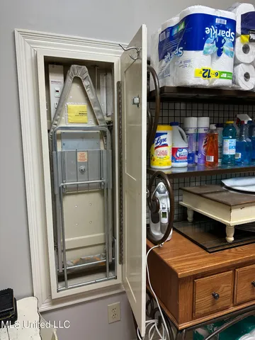 $679,900 | 1120 Ford Road, Terry, MS 39170