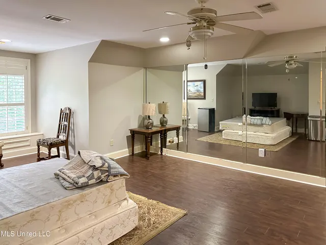 $679,900 | 1120 Ford Road, Terry, MS 39170