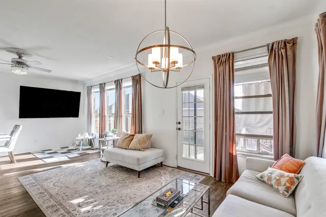 $2,500 | 205 Travers Stake Trail, Elgin, TX 78621