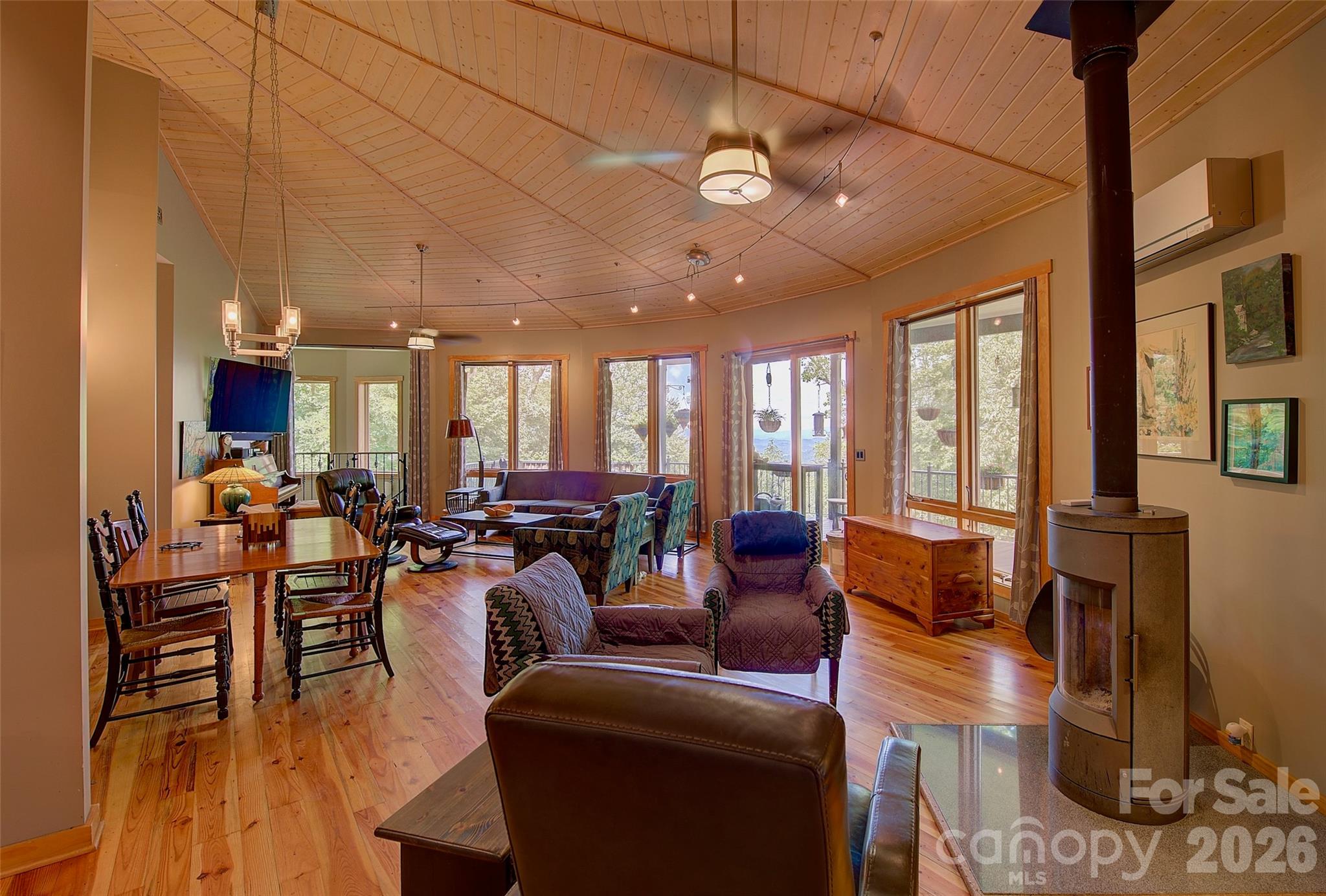 1024 Arrowhead Ridge Road Spruce Pine, NC 28777 - Photo 13 of 48