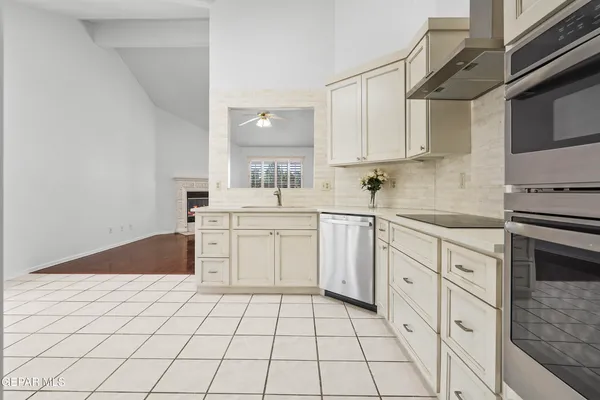 $435,000 | 660 Rosinante Road, El Paso, TX 79922