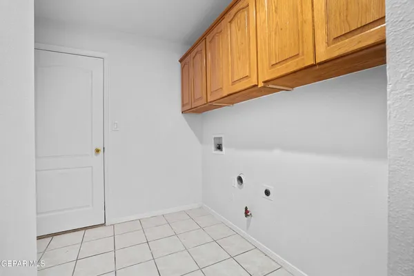 $435,000 | 660 Rosinante Road, El Paso, TX 79922