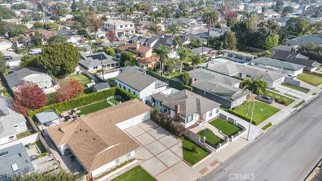$2,850,000 | 236 Camellia Lane, Costa Mesa, CA 92627
