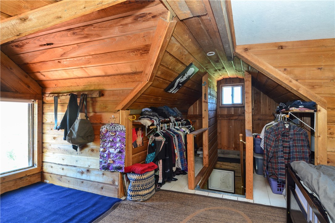 89 V Road Silverthorne, CO 80498 - Photo 16 of 25 Master/loft bedroom.