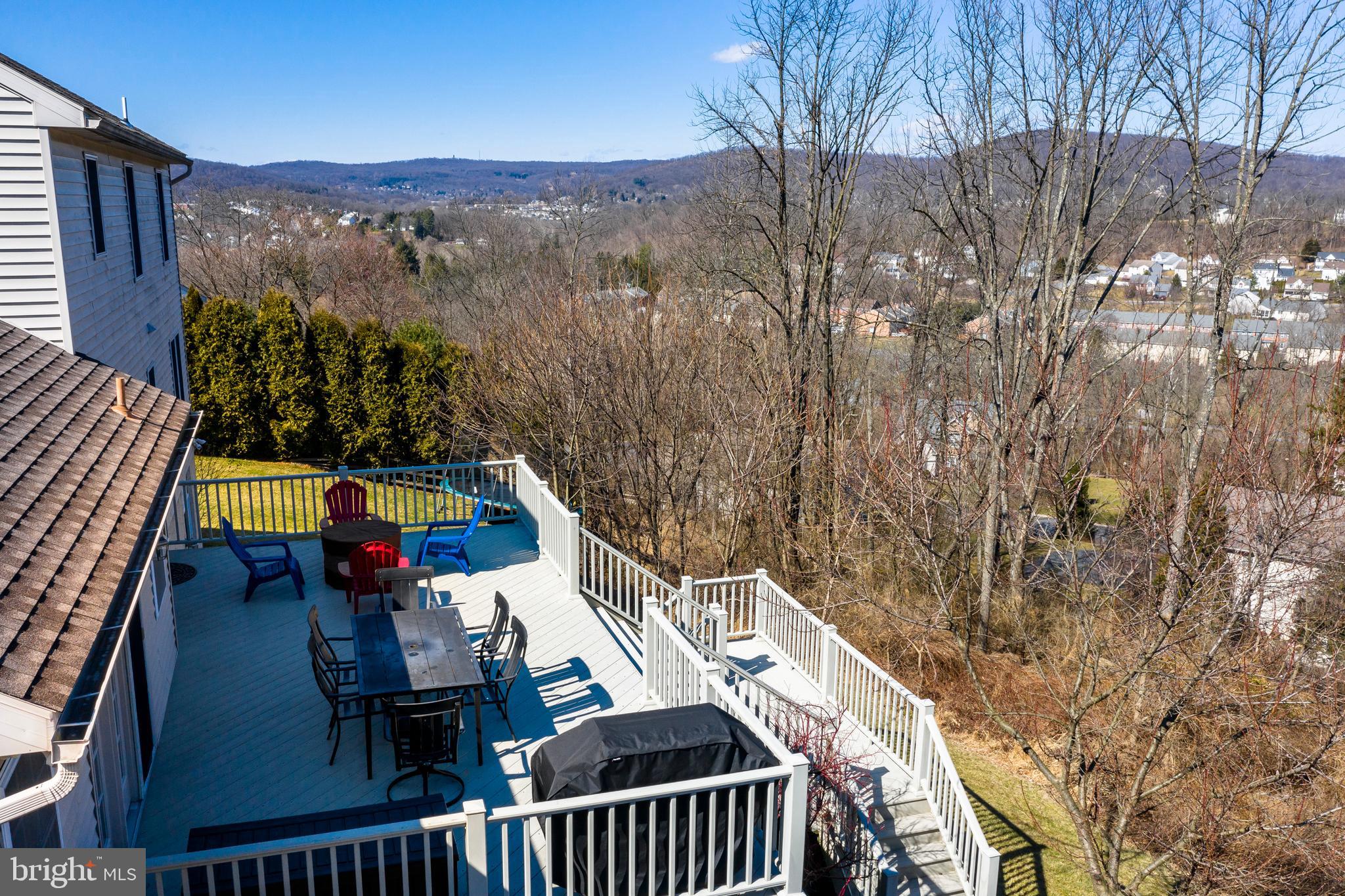 22 Ridgeway Circle Birdsboro, PA 19508 - Photo 42 of 59 Deck & View