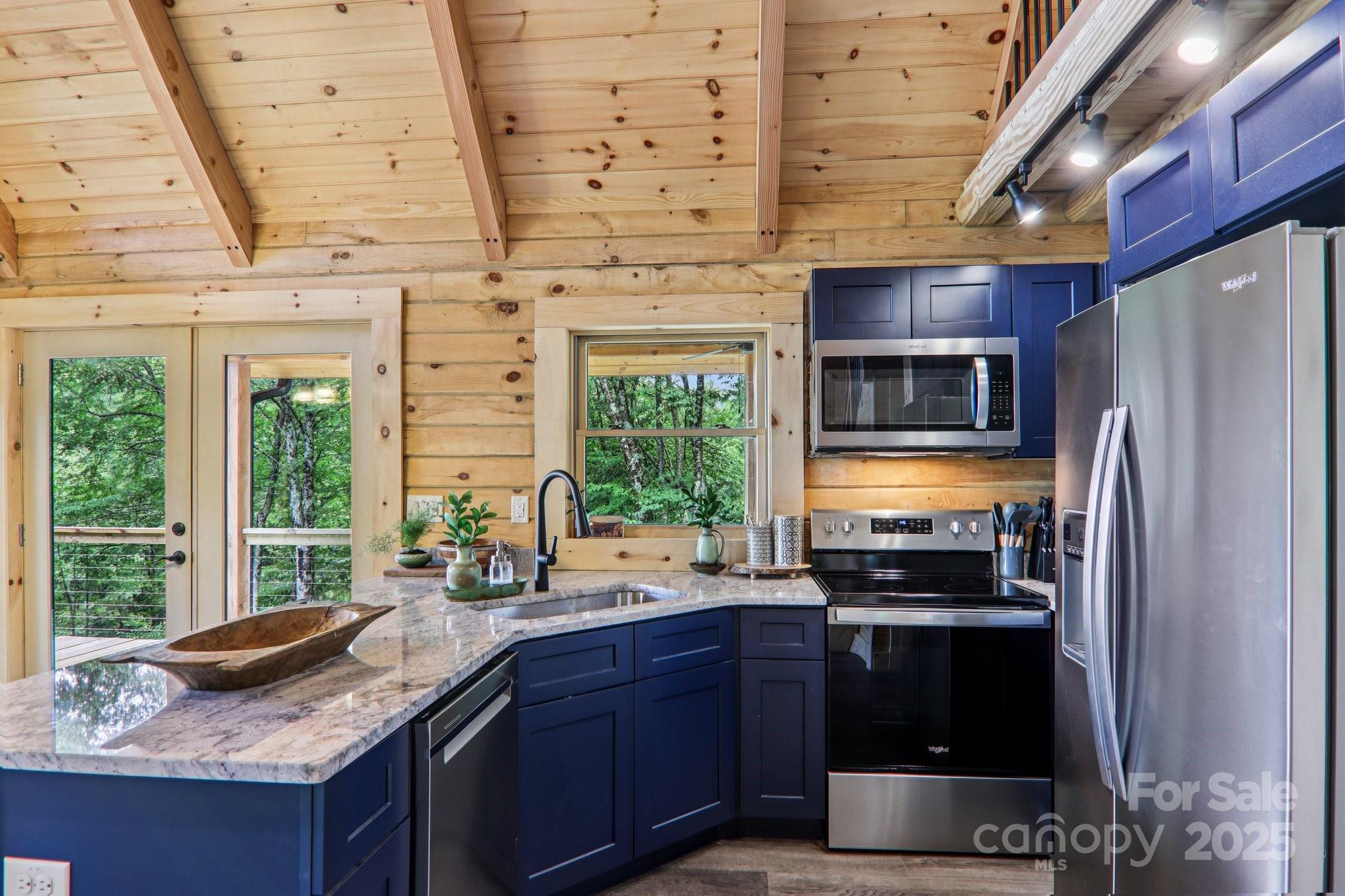3514 Black Rock Road Maggie Valley, NC 28751 - Photo 17 of 47 Gallery Image 17