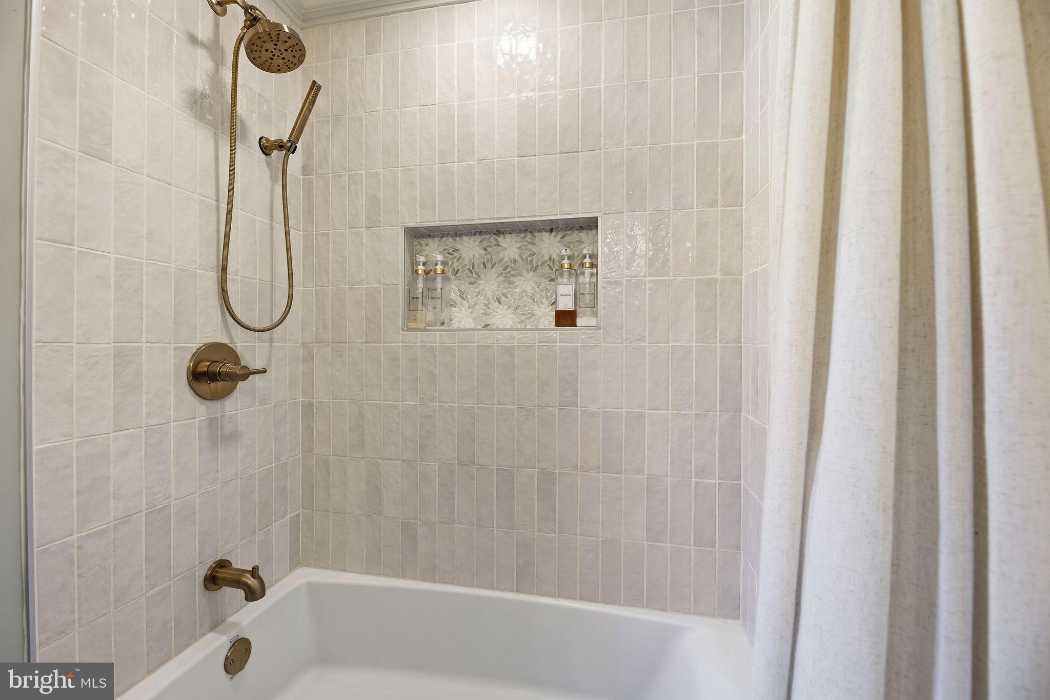 2865 Holland Cliffs Road Huntingtown, MD 20639 - Photo 18 of 55 Gallery Image 18