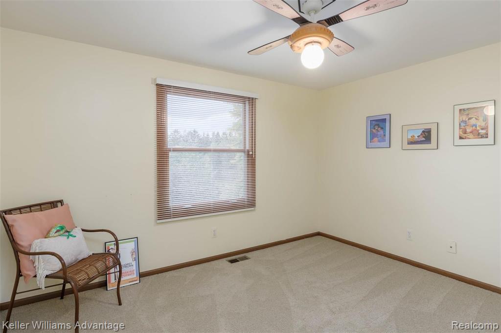 25325 Rutledge Crossing Farmington Hills, MI 48335 - Photo 30 of 56