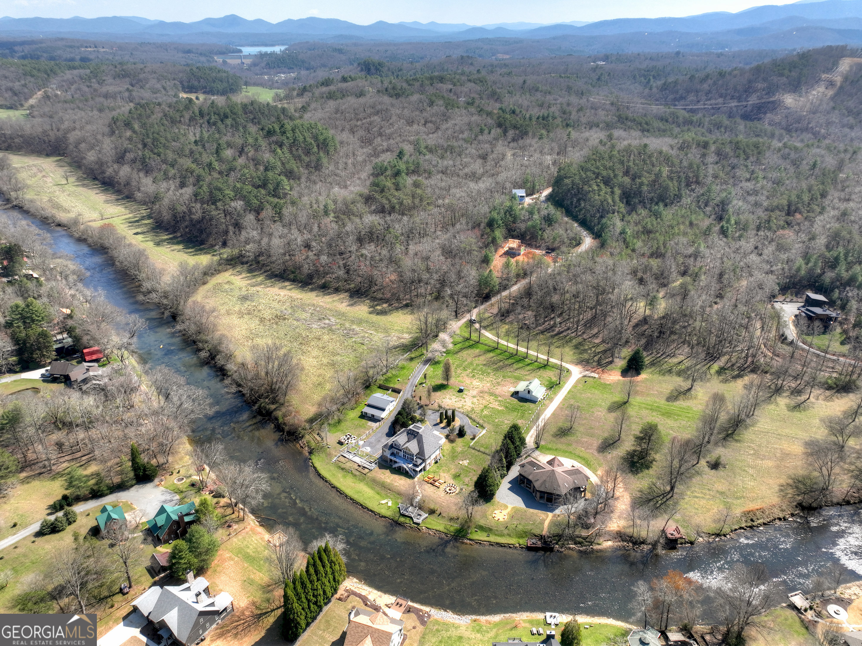 291 Kyle Arp Road Blue Ridge, GA 30513 - Photo 8 of 114