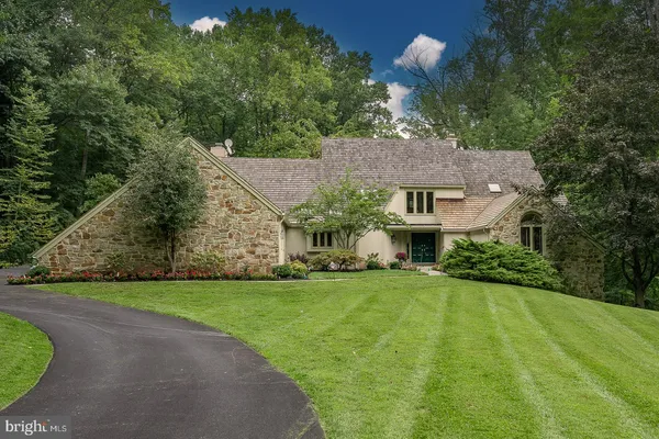 $1,799,000 | 769 South Warren Avenue, Malvern, PA 19355