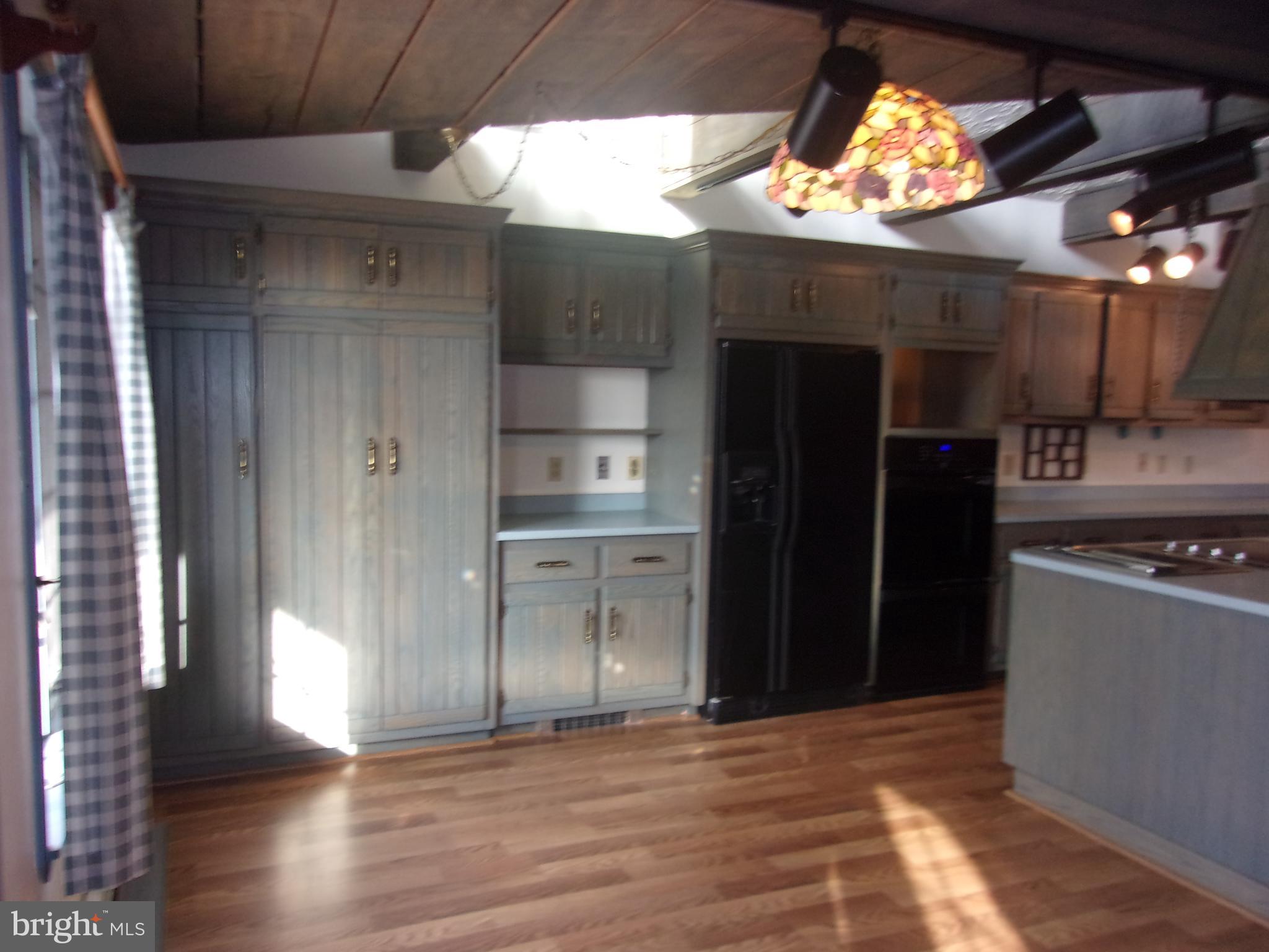 696 Huckleberry Road New Bloomfield, PA 17068 - Photo 7 of 75 Gallery Image 7