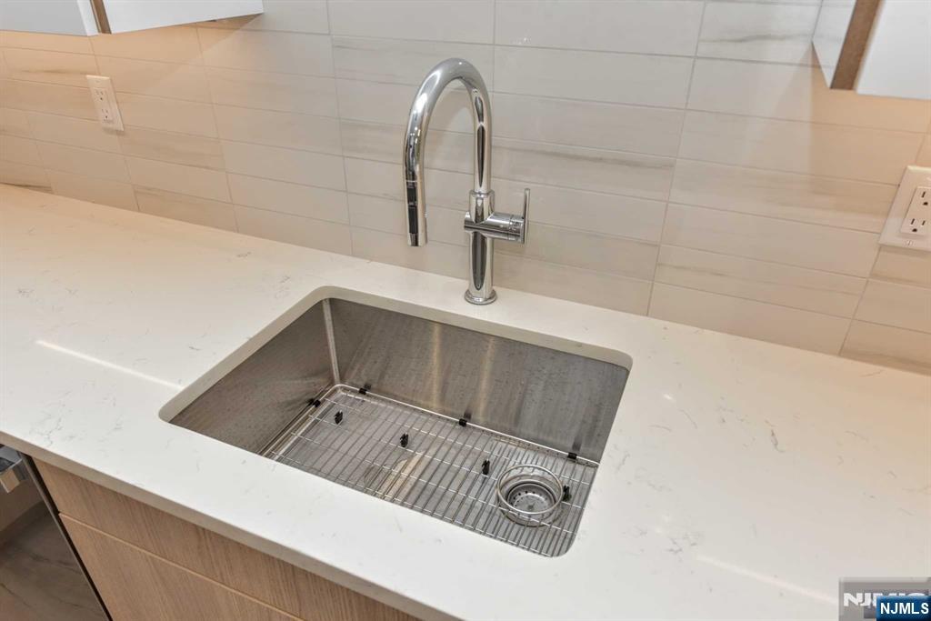 234-238 Rivervale Road, Unit 101B River Vale, NJ 07675 - Photo 12 of 27