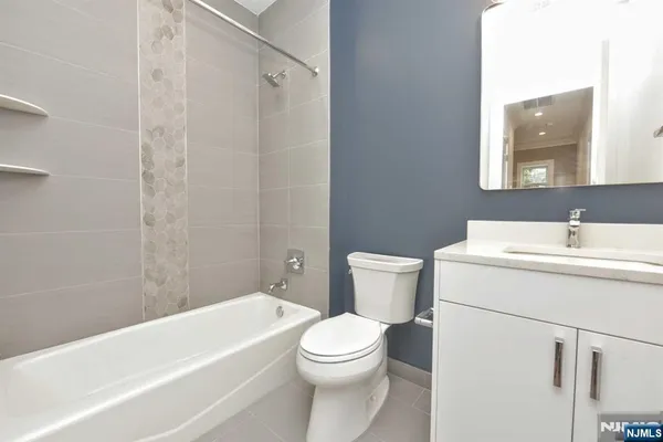 $6,000 | 234-238 Rivervale Road, Unit 101B, River Vale, NJ 07675