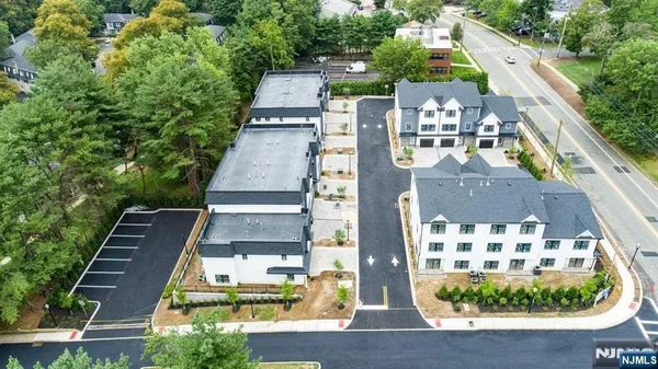$6,000 | 234-238 Rivervale Road, Unit 101B, River Vale, NJ 07675