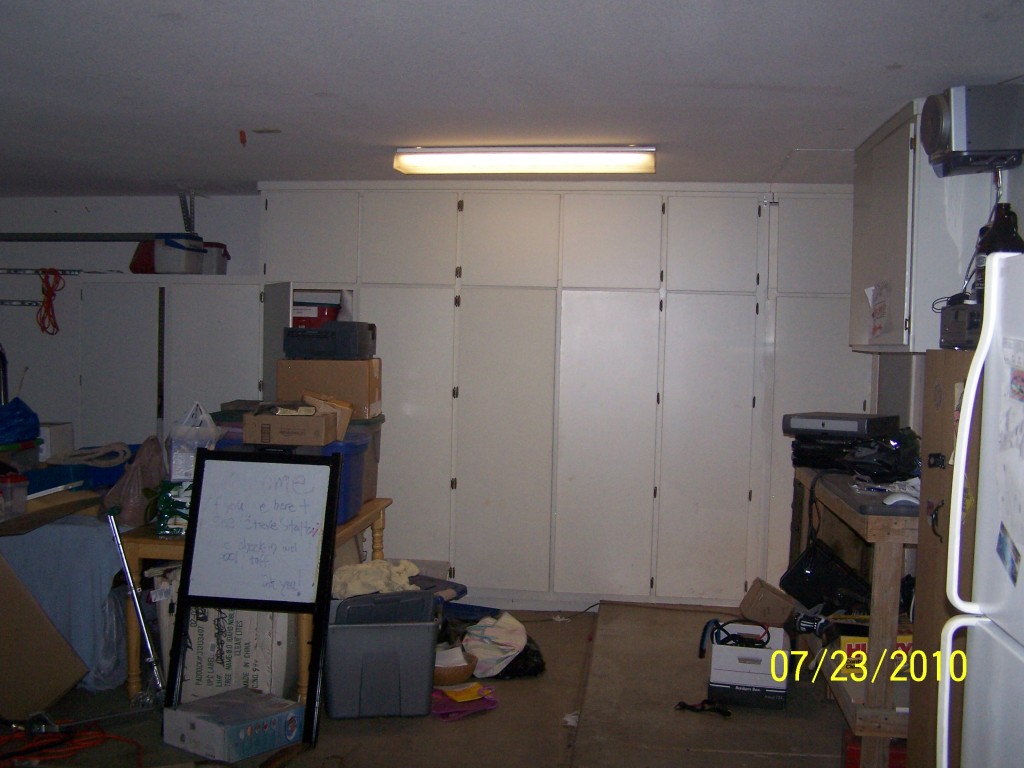 7658 West Calavar Road Peoria, AZ 85381 - Photo 23 of 23 garage