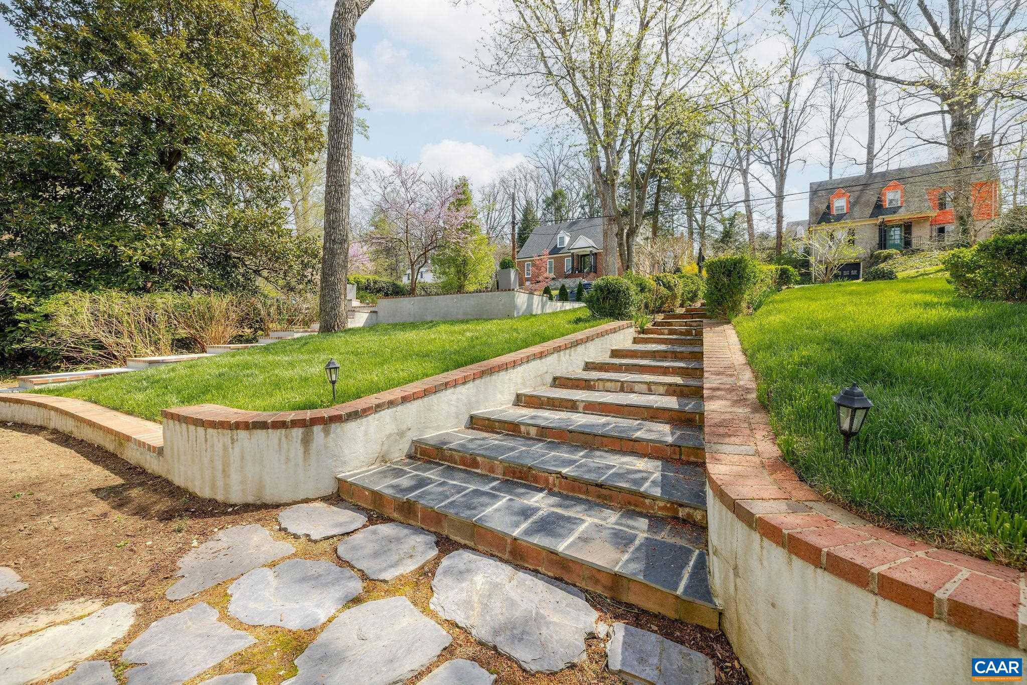 1331 Hilltop Road Charlottesville, VA 22903 - Photo 5 of 72