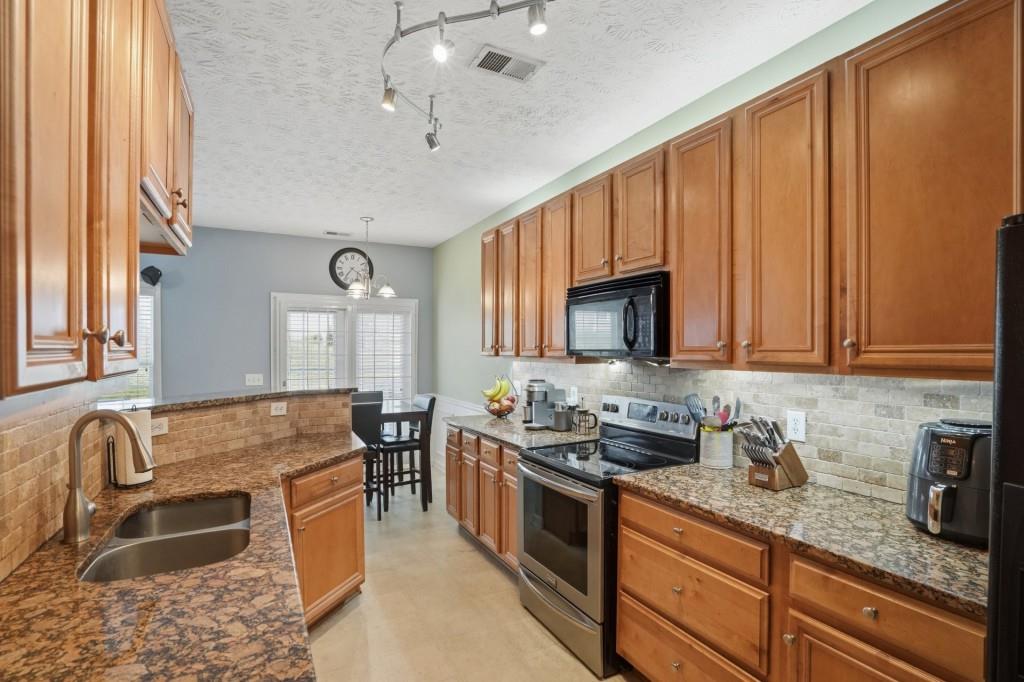2555 Flat Shoals Road, Unit 903 Atlanta, GA 30349 - Photo 6 of 24