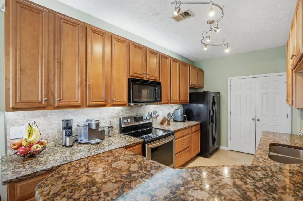 2555 Flat Shoals Road, Unit 903 Atlanta, GA 30349 - Photo 7 of 24