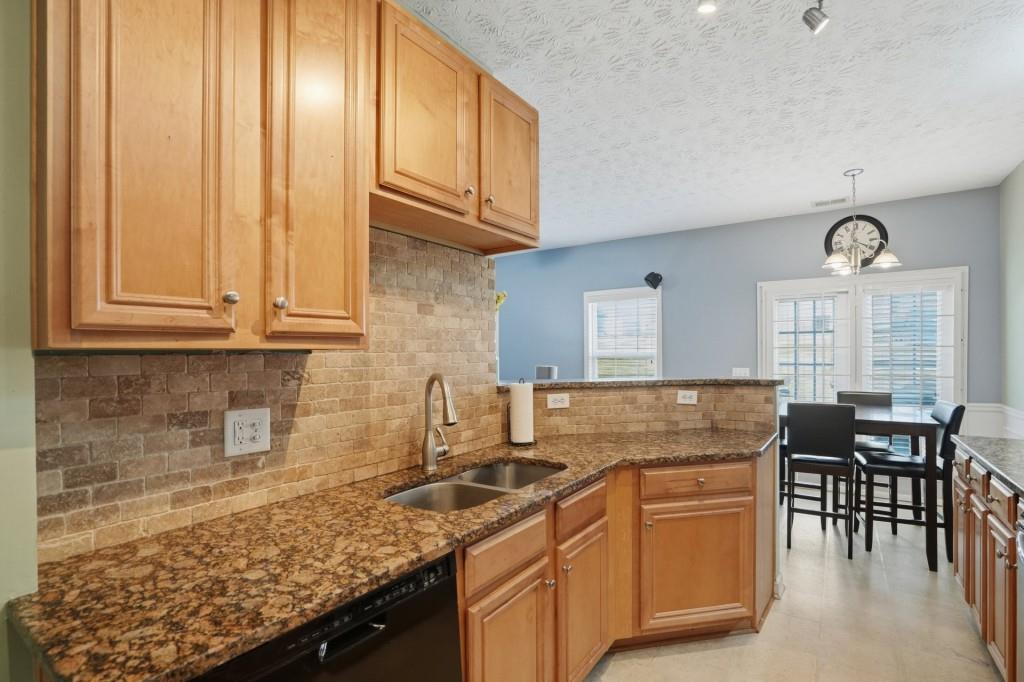 2555 Flat Shoals Road, Unit 903 Atlanta, GA 30349 - Photo 8 of 24