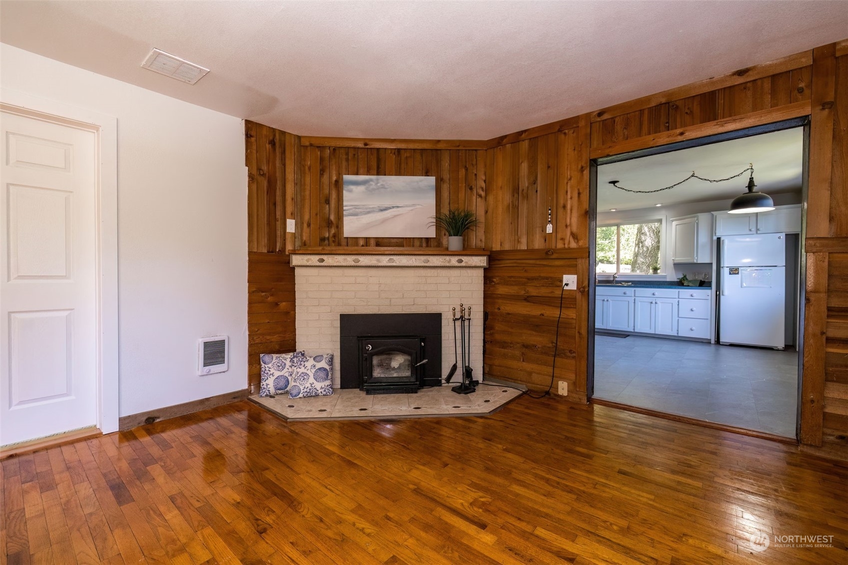 16622 Delano Road Southwest Lakebay, WA 98349 - Photo 5 of 40