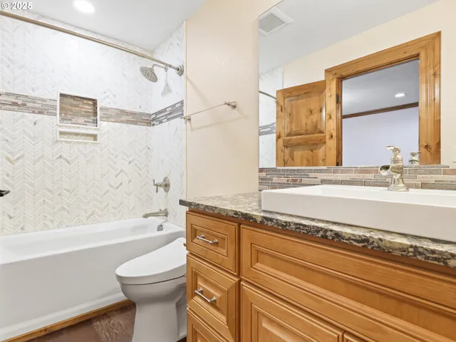 $1,990,000 | 30425 Southeast Haley Road, Boring, OR 97009