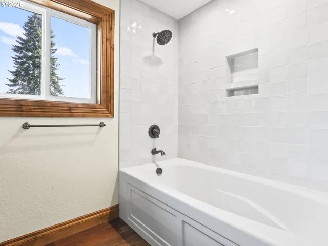 $1,990,000 | 30425 Southeast Haley Road, Boring, OR 97009