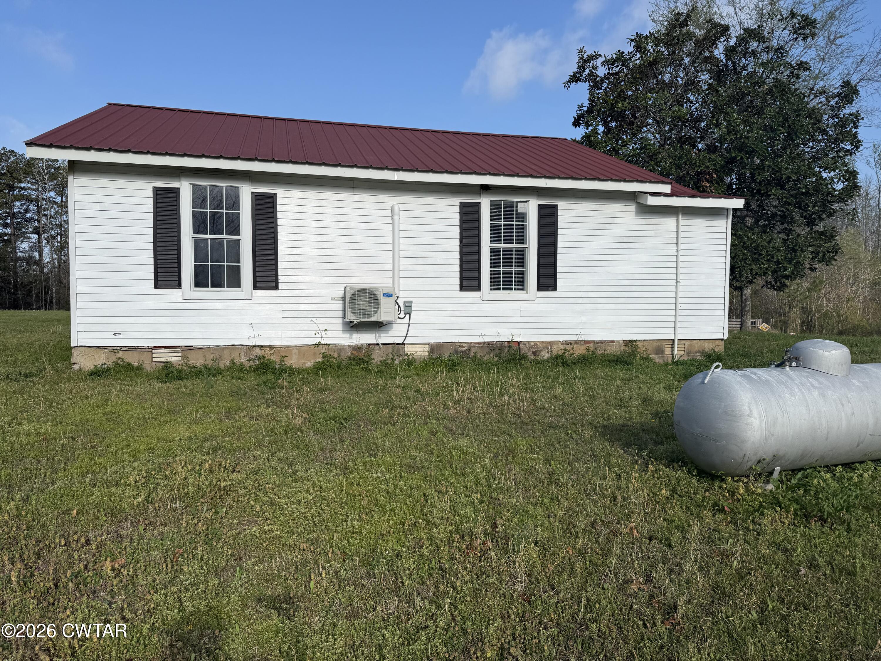 1907 Elmer Cox Road Bethel Springs, TN 38315 - Photo 13 of 20 Side Home View