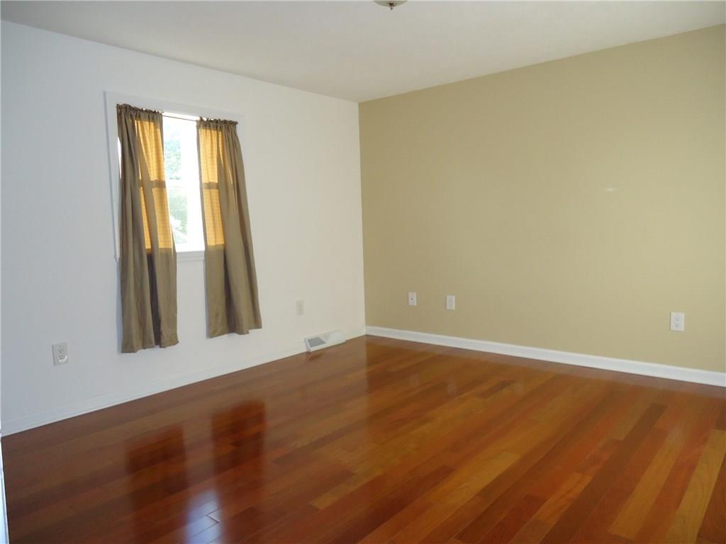 616 Hemlock Road Coraopolis, PA 15108 - Photo 16 of 25 Bedroom