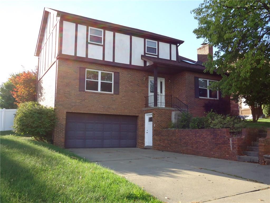 616 Hemlock Road Coraopolis, PA 15108 - Photo 25 of 25 Front