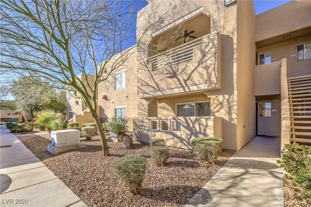 $1,250 | 1909 Desert Falls Court, Unit 106, Las Vegas, NV 89128