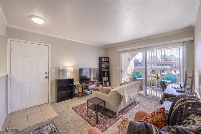 $1,250 | 1909 Desert Falls Court, Unit 106, Las Vegas, NV 89128